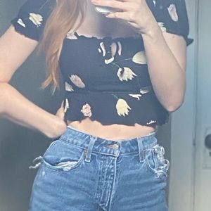 Used urban outfitters floral crop top